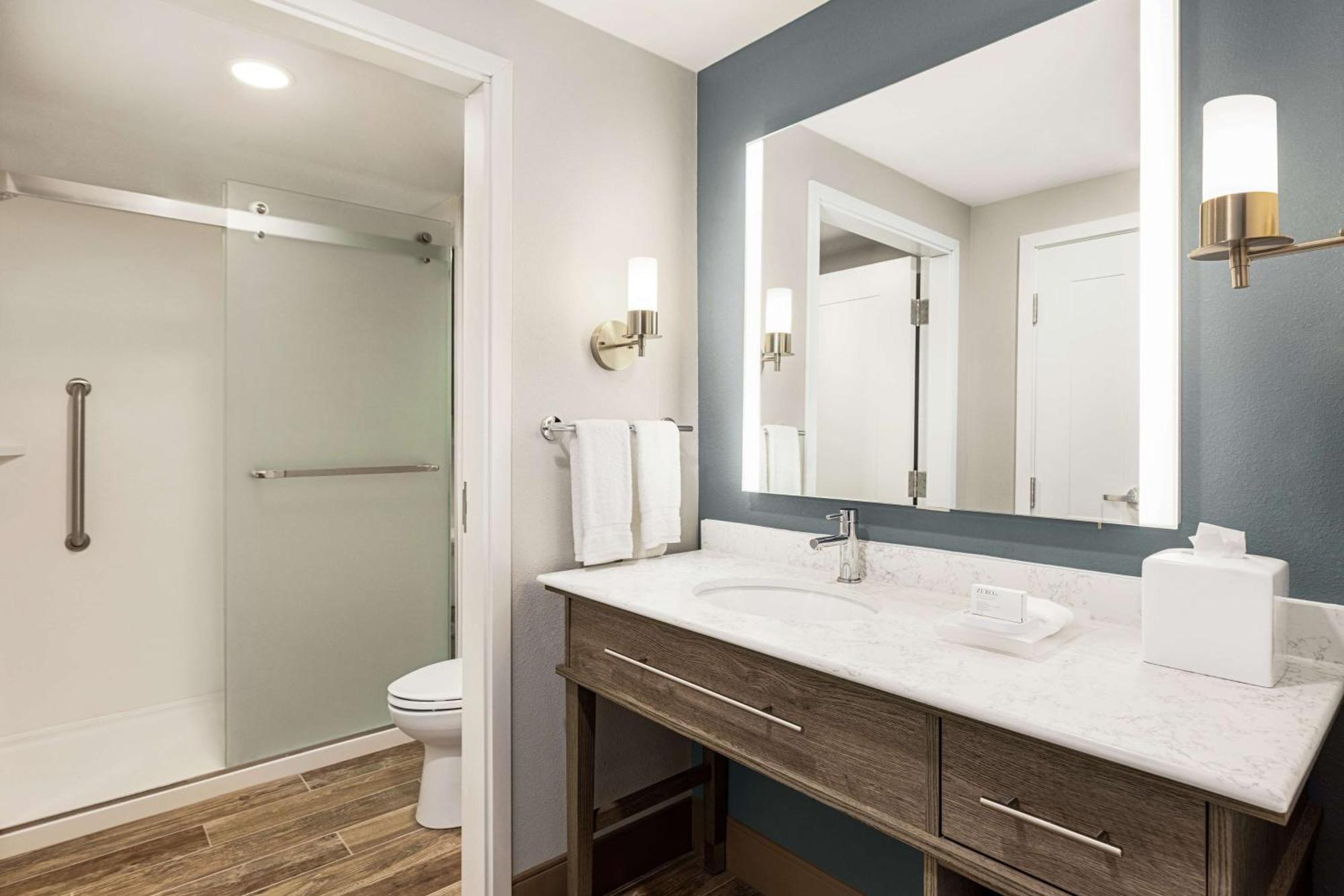 Homewood Suites By Hilton Carlisle Bagian luar foto